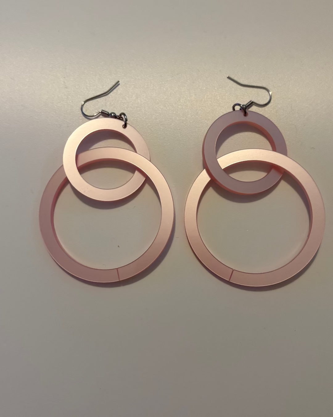 Orecchini silhouette rosa