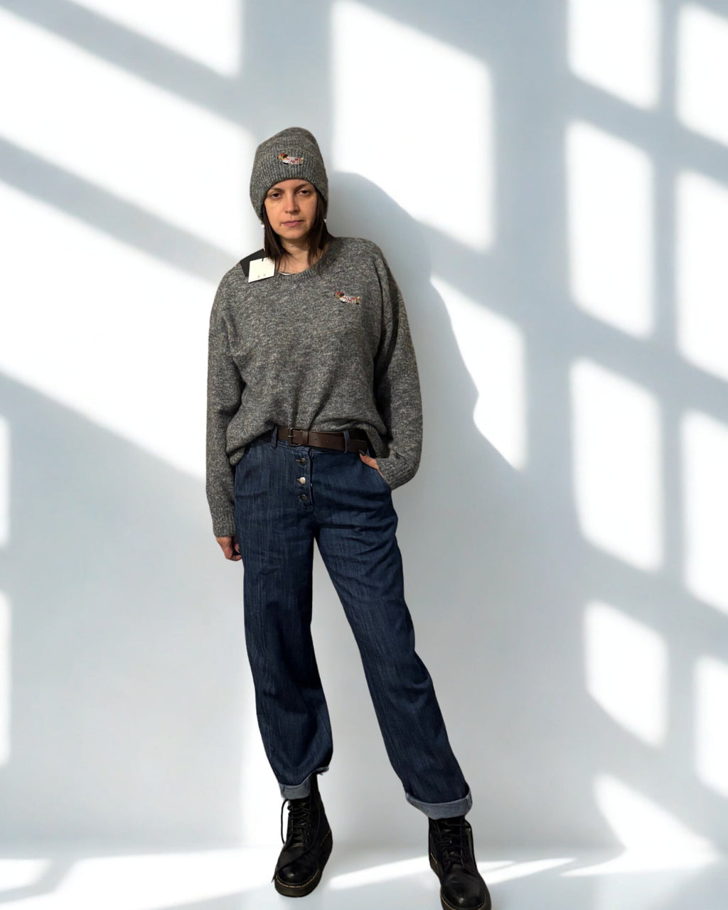 Maglione Bassotto con sciarpa e berretta